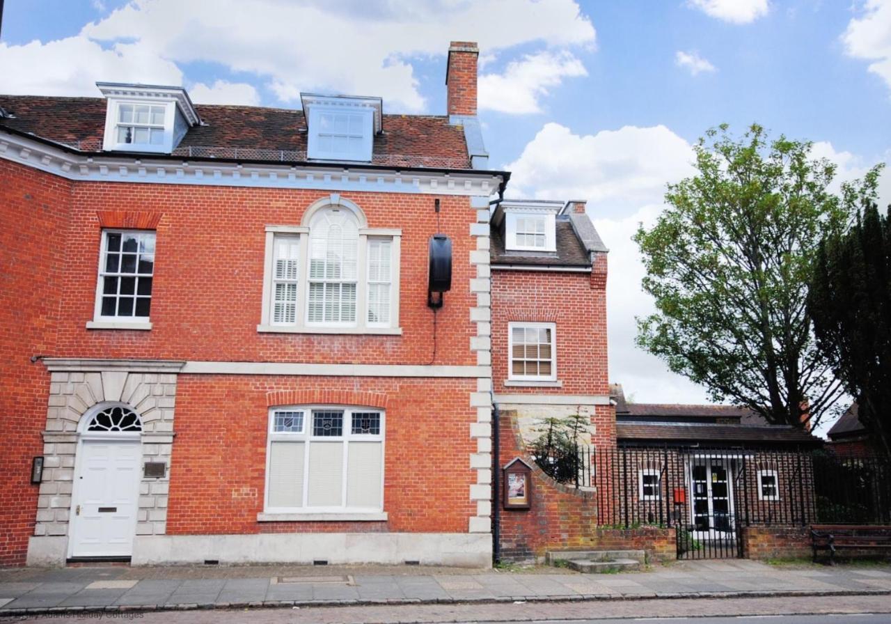 4 The Clockhouse , Midhurst Exterior foto